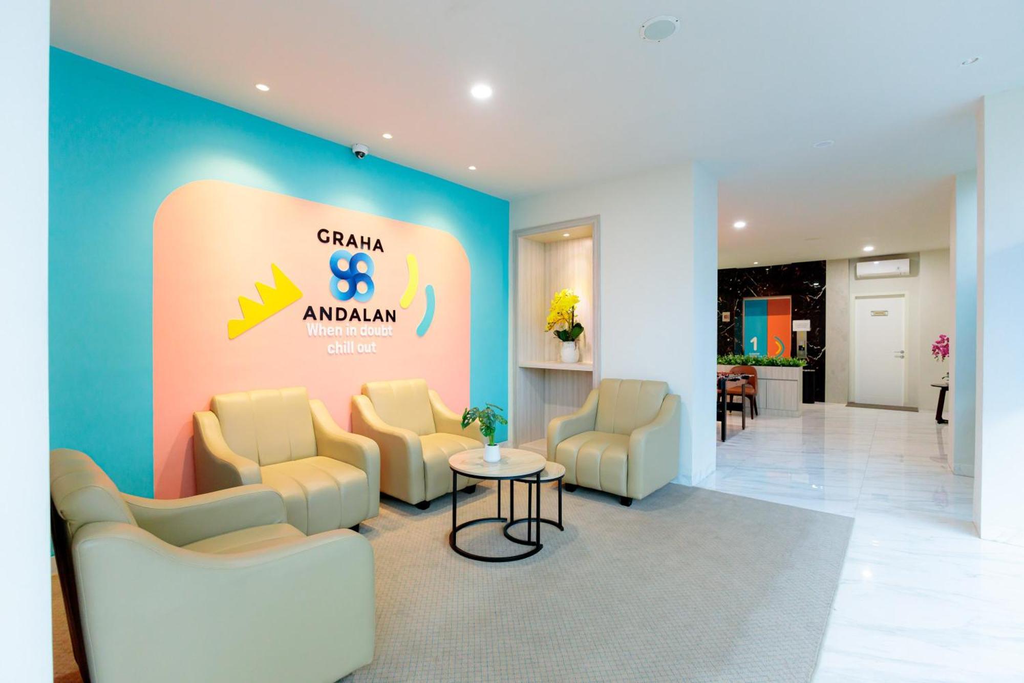 Sans Hotel 88 Andalan Surabaya By Reddoorz Exterior foto